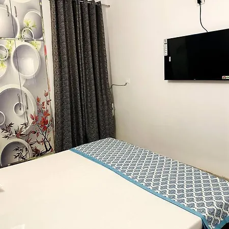 Ajnara 2 Apartment Varanasi Exterior photo