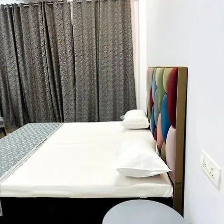 Ajnara 2 Apartment Varanasi Exterior photo