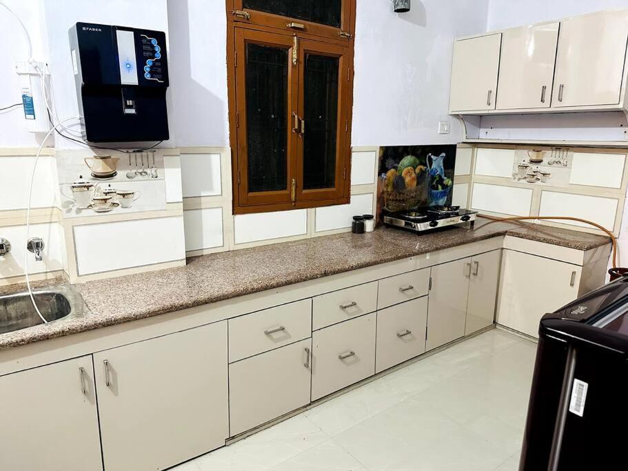 Apartment Ajnara 2 Varanasi