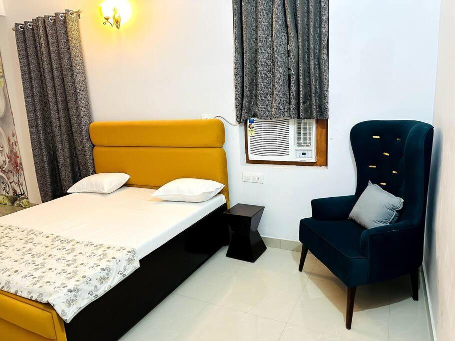 Ajnara 2 Varanasi